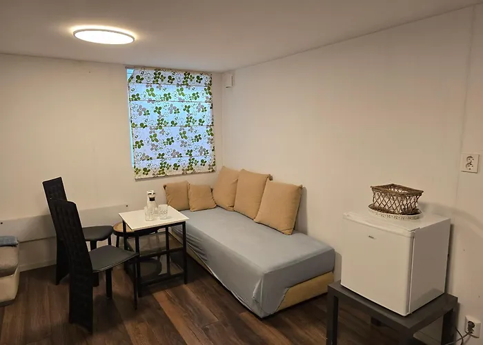 Beautiful 2 Rooms Apartment In Klofta,Near Oslo Airport& Oslo